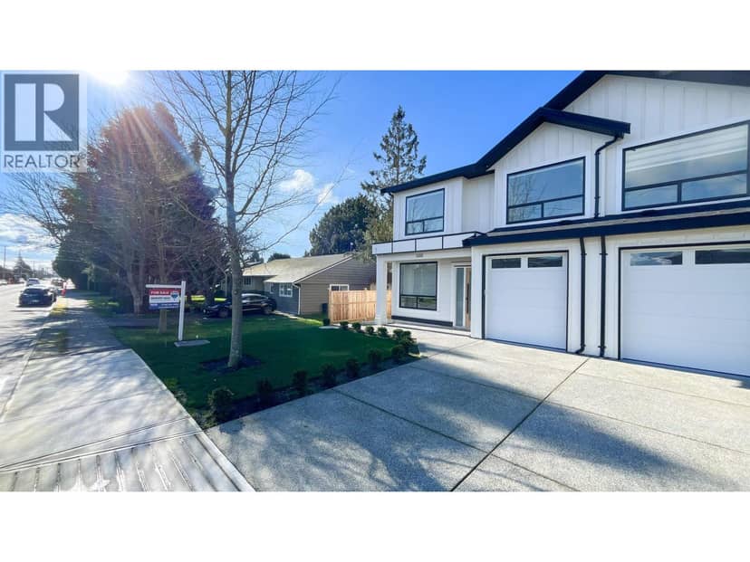5169 57 STREET, Ladner