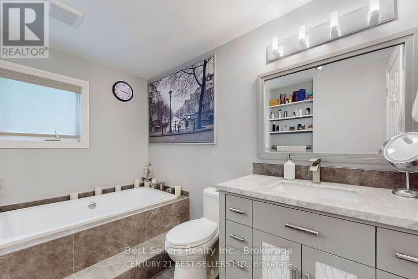 26 Tecumseth Pines Drive — photo 15 of 40