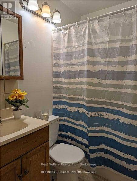 320 Ashbury Road — photo 7 of 8