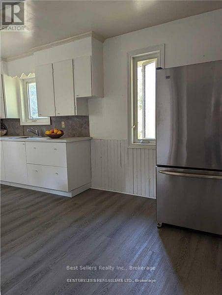 320 Ashbury Road — photo 3 of 8