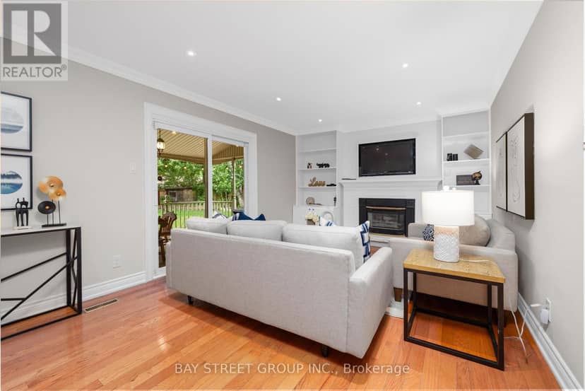 244 Colchester Drive — photo 16 of 40