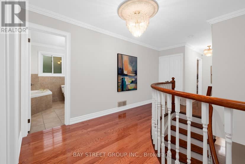 244 Colchester Drive — photo 24 of 40
