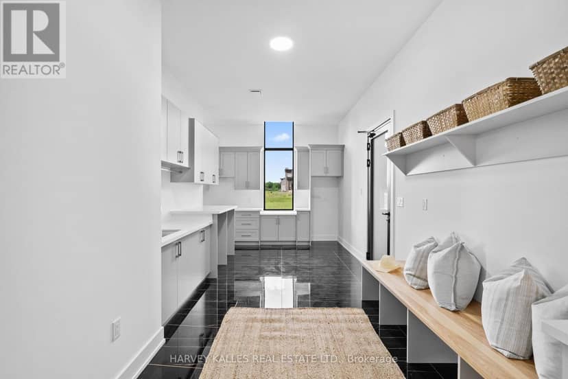 2 Sugarbush Court — photo 23 of 40