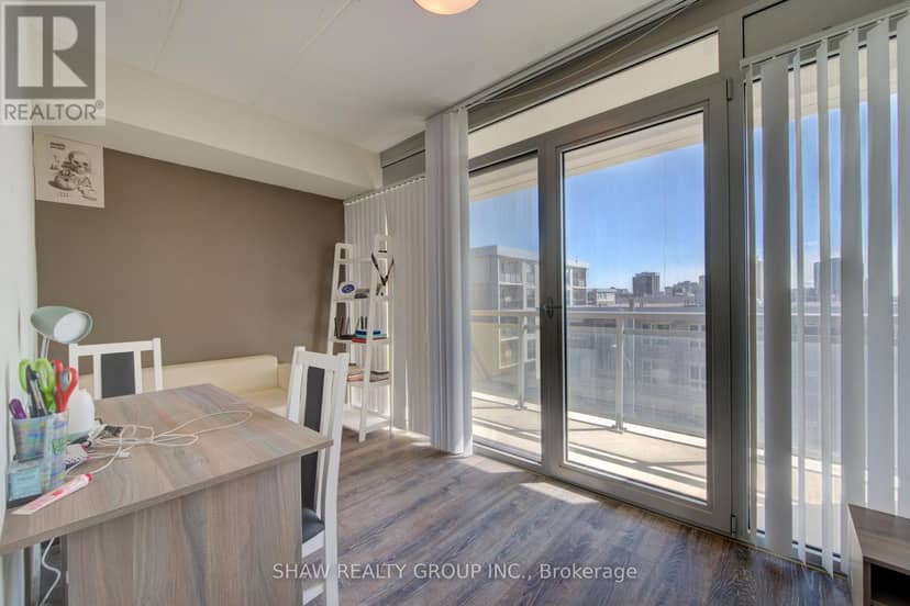 401 - 257 Hemlock St Street — photo 12 of 27