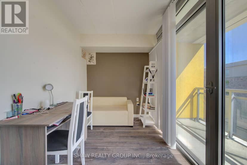 401 - 257 Hemlock St Street — photo 17 of 27
