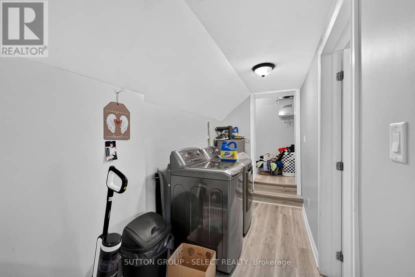 103 King Street — photo 12 of 22