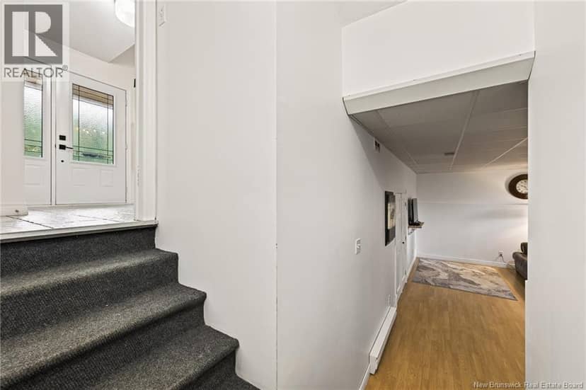 33 Robichaud Court — photo 36 of 40