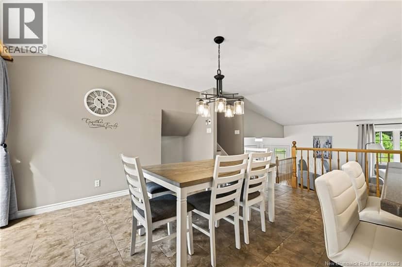 33 Robichaud Court — photo 11 of 40