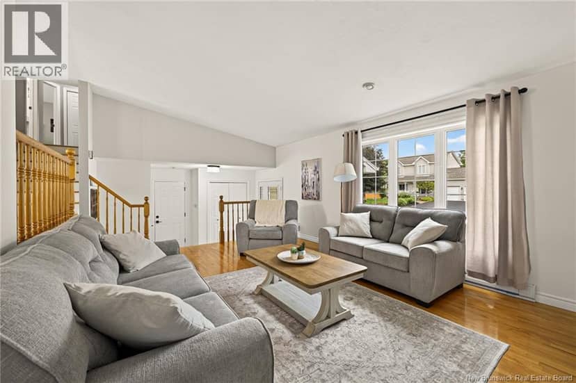 33 Robichaud Court — photo 7 of 40