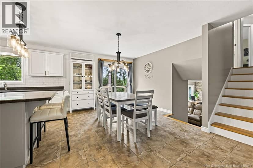 33 Robichaud Court — photo 10 of 40