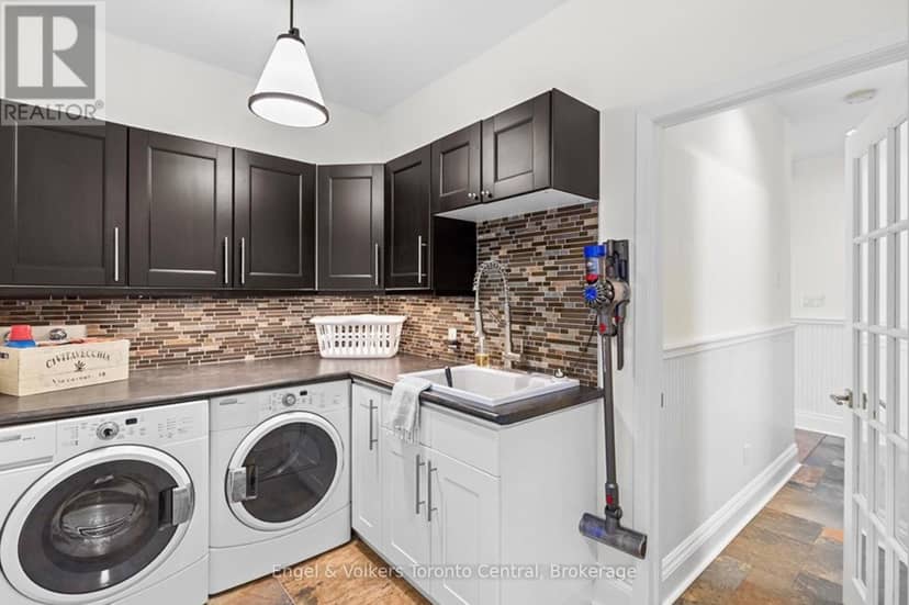 63 Georgian Manor Drive — photo 21 of 40