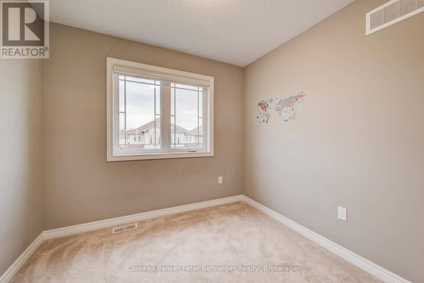 77 John Brabson Crescent — photo 28 of 40
