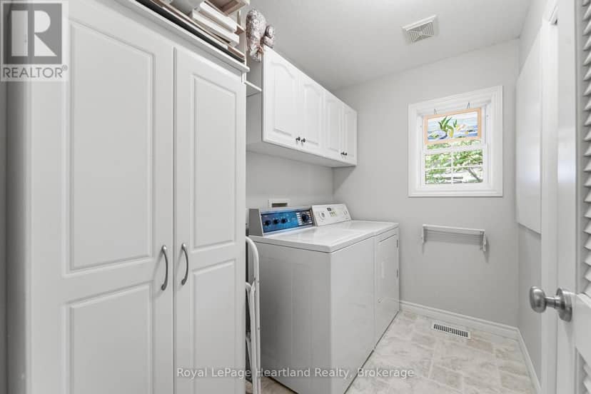 10 Huron Lane — photo 16 of 40