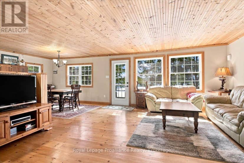 146 Skootamatta Lake, Addington Highlands, photo 2