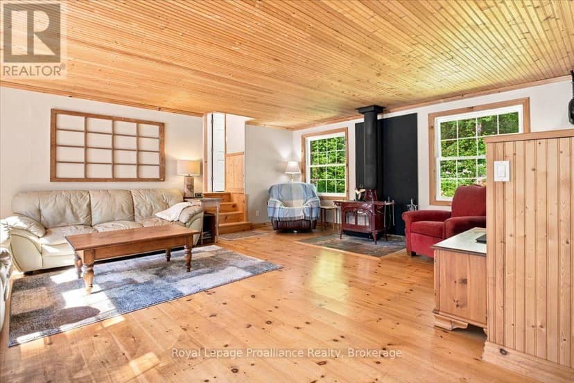 146 Skootamatta Lake, Addington Highlands, photo 4