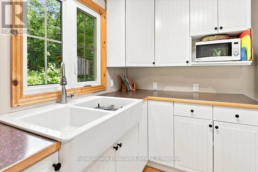 146 Skootamatta Lake, Addington Highlands, photo 8
