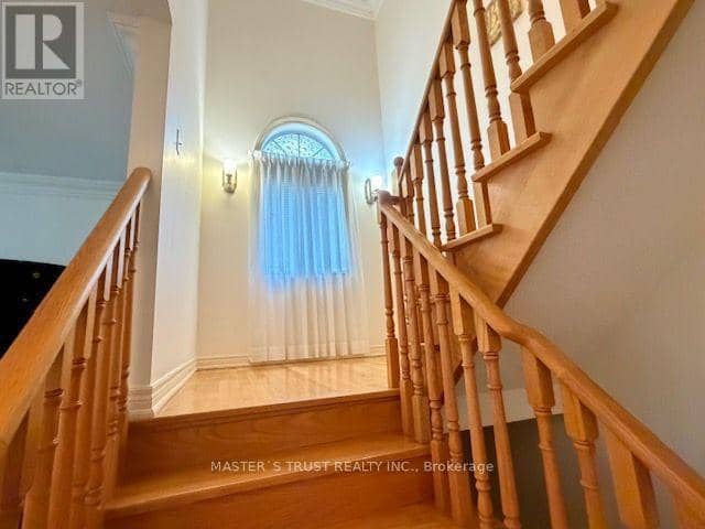 83 Gemini Crescent — photo 14 of 26