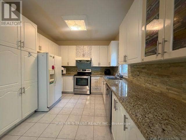 83 Gemini Crescent — photo 20 of 26