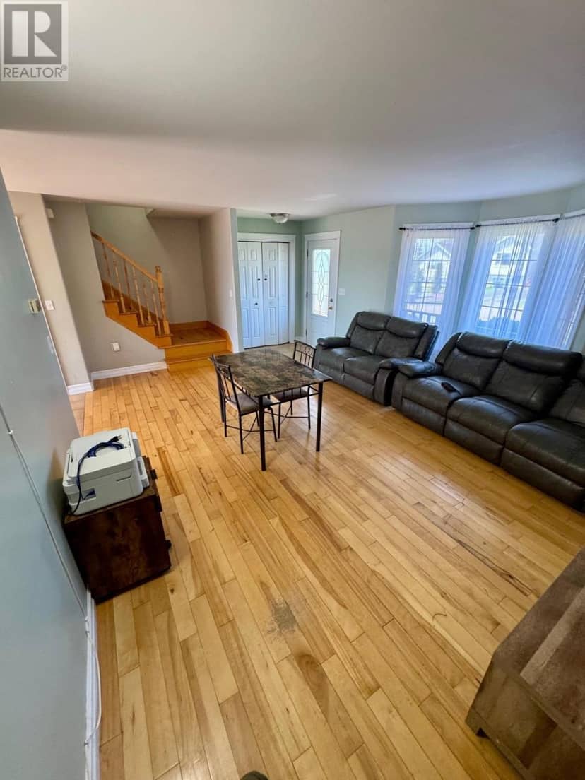 52 Parent Street — photo 18 of 40
