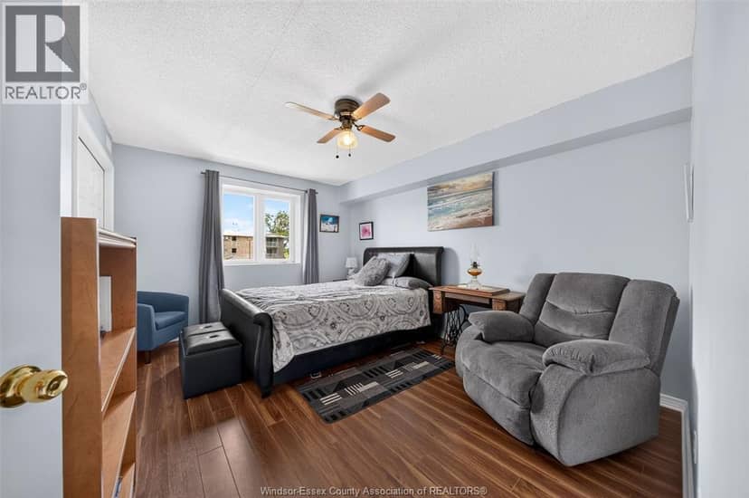 4850 GRAND BOULEVARD Unit# 202 — photo 14 of 32