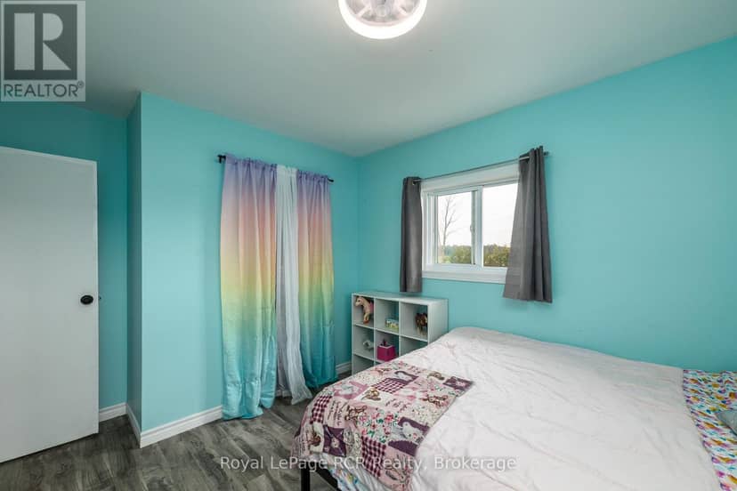 1519 West Road — photo 24 of 40