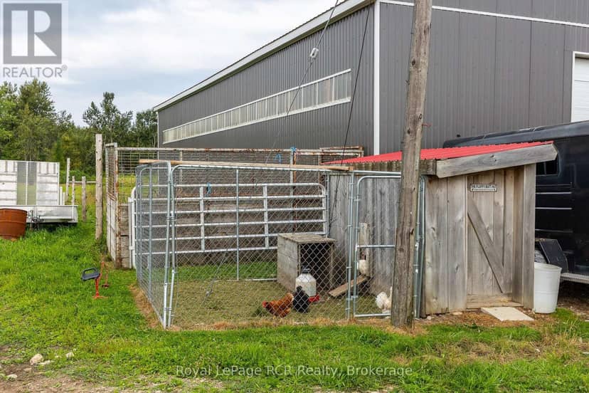 1519 West Road — photo 34 of 40