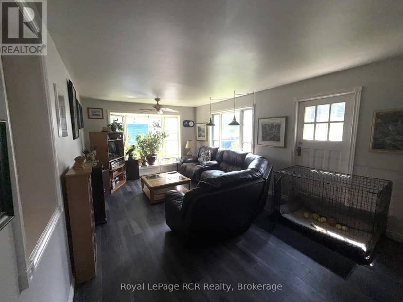 315134 Highway 6 — photo 10 of 40
