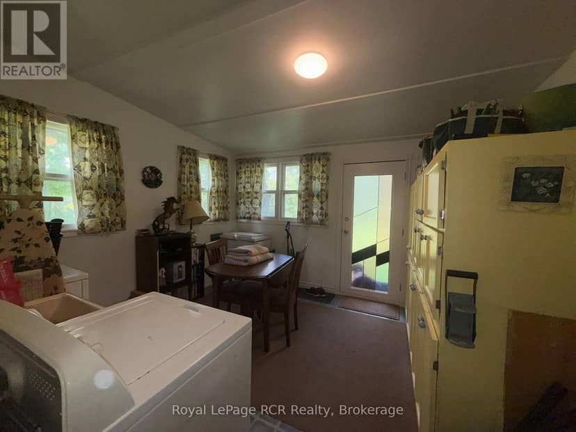 315134 Highway 6 — photo 14 of 40