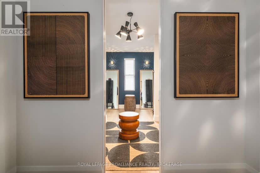 124 Churchill Crescent — photo 36 of 40
