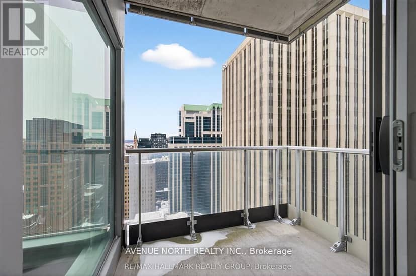 2104 - 179 Metcalfe Street — photo 18 of 40