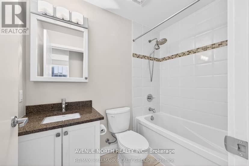 2104 - 179 Metcalfe Street — photo 27 of 40