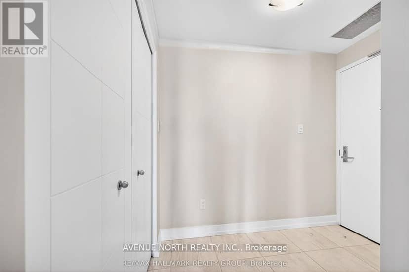 2104 - 179 Metcalfe Street — photo 7 of 40