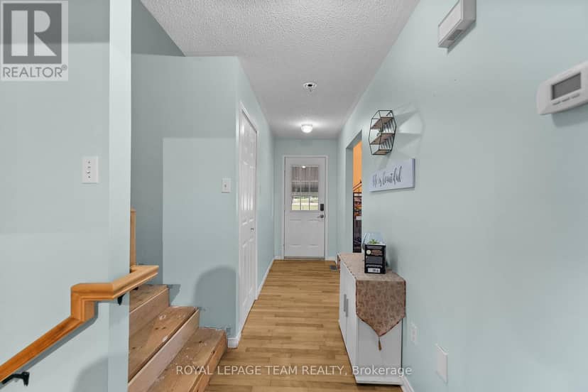 1315 Jessie Street — photo 11 of 40