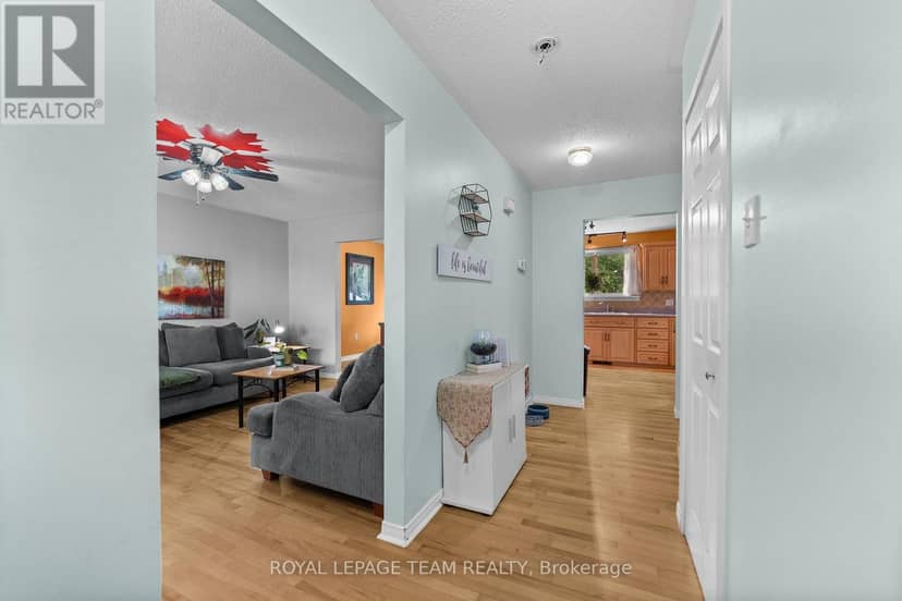1315 Jessie Street — photo 12 of 40
