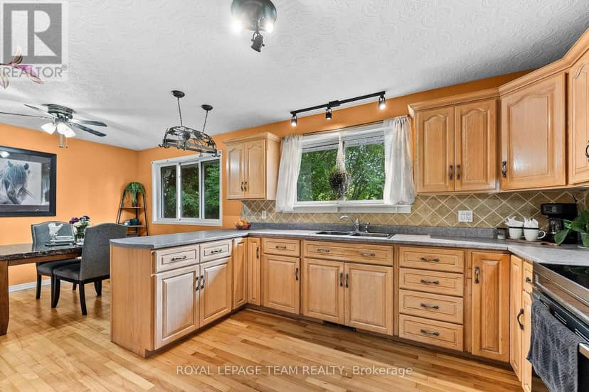 1315 Jessie Street — photo 18 of 40