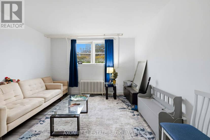 1028 Johnson Street — photo 16 of 40
