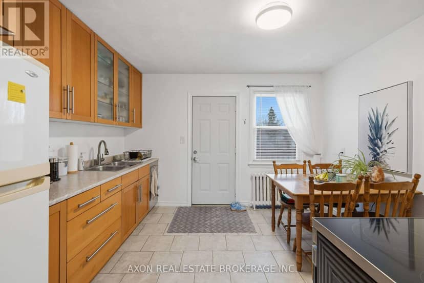 1028 Johnson Street — photo 25 of 40