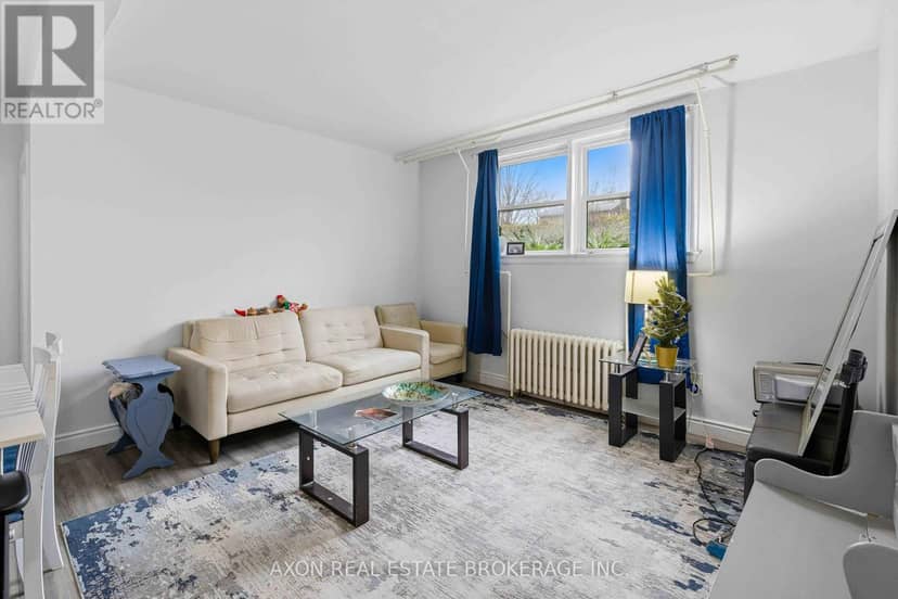 1028 Johnson Street — photo 15 of 40