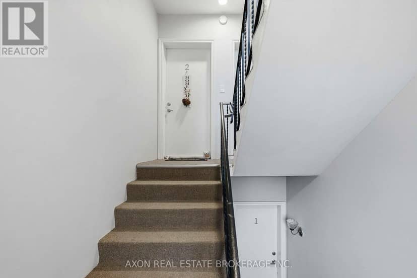1028 Johnson Street — photo 6 of 40