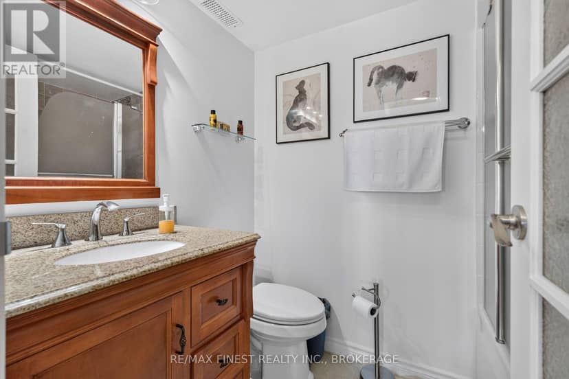 607 - 120 Barrett Court — photo 17 of 34