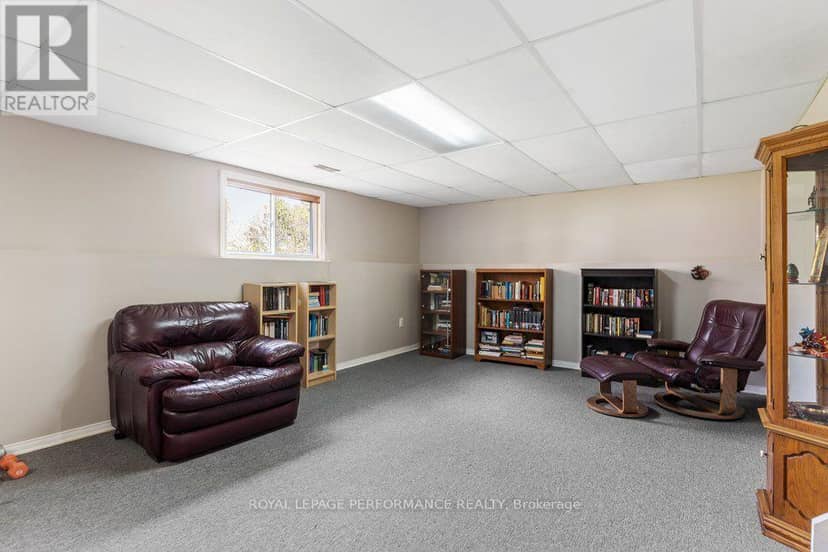 5529 Woodeden Drive — photo 28 of 40