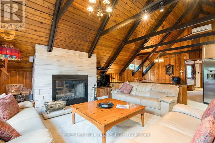 131 Martin Grove — photo 30 of 40