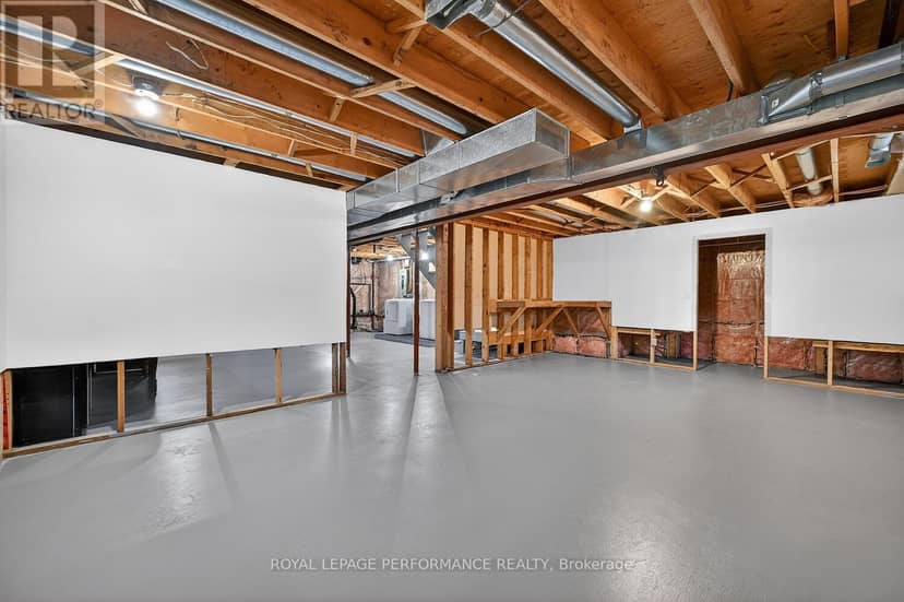 107 Lorne Street — photo 36 of 40
