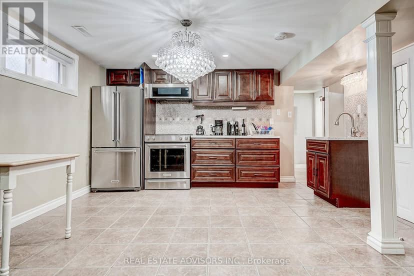 1228 Jane Street N, Toronto, photo 5
