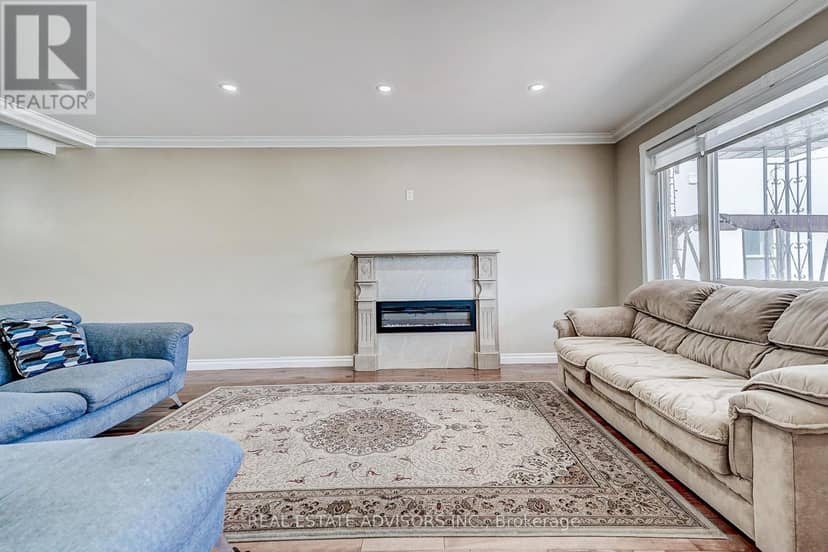 1228 Jane Street N, Toronto, photo 8