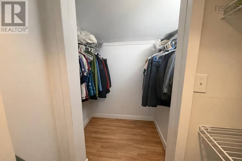 8 East Pleasant Street — photo 22 of 37