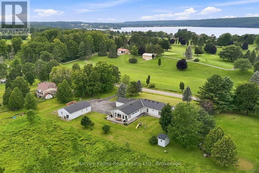 56 Golf Course Rd Road, Rideau Lakes