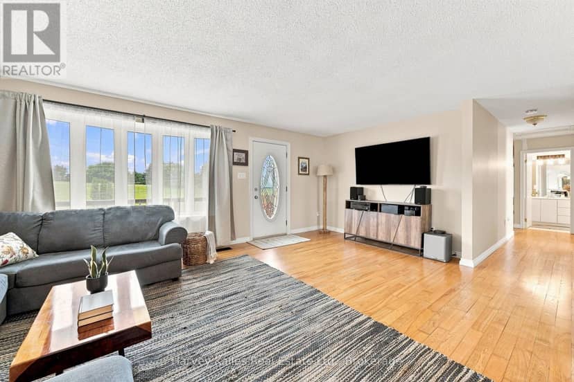 56 Golf Course Rd Road — photo 11 of 40