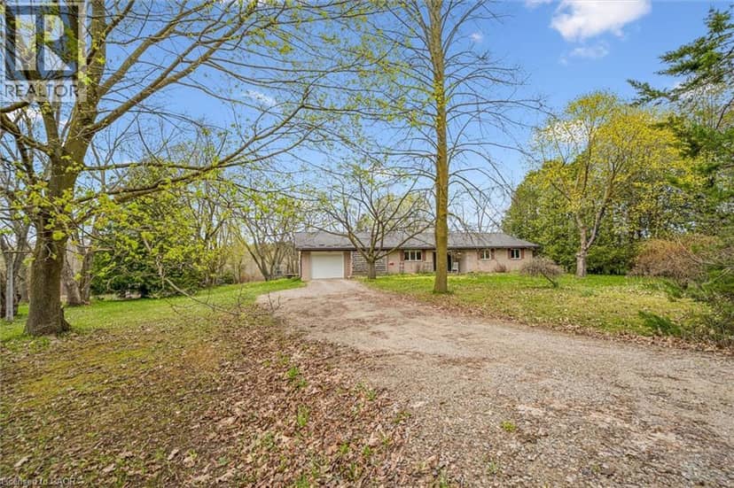 8420 ERAMOSA-GARAFRAXA Townline, Fergus, photo 2