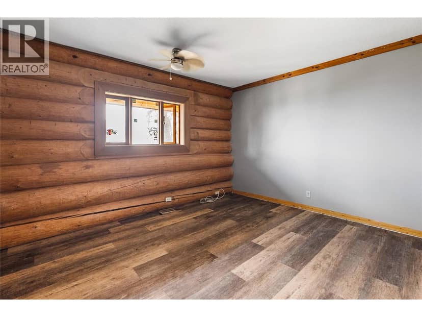 5876 Victoria Street, Peachland, photo 8